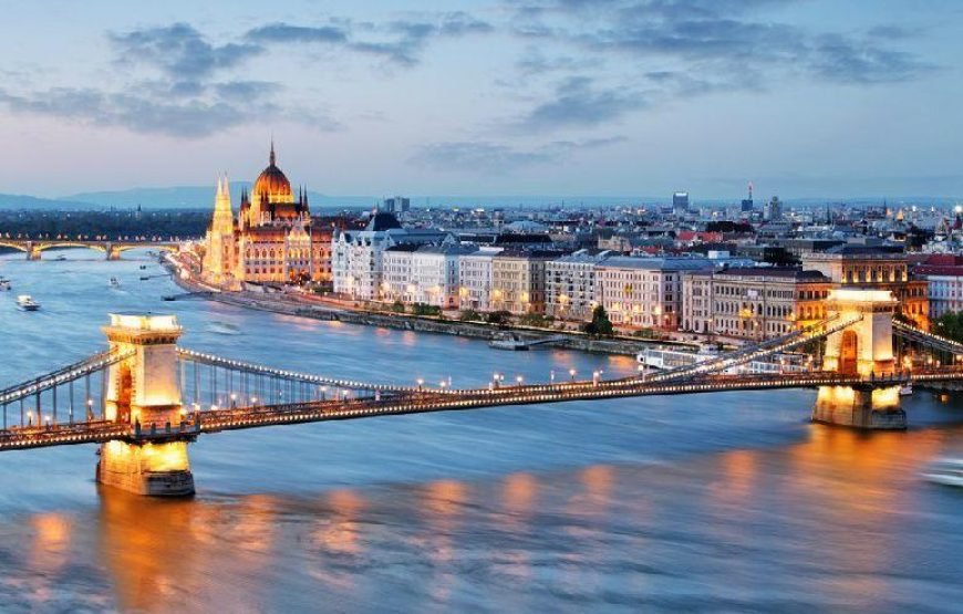 为期 9 天的南欧和中欧美食之旅（普通半自助旅游仅限欧洲本地客人）