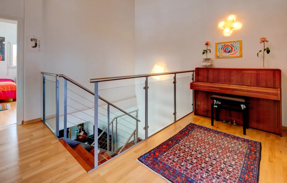 湖光山色的学区豪华别墅