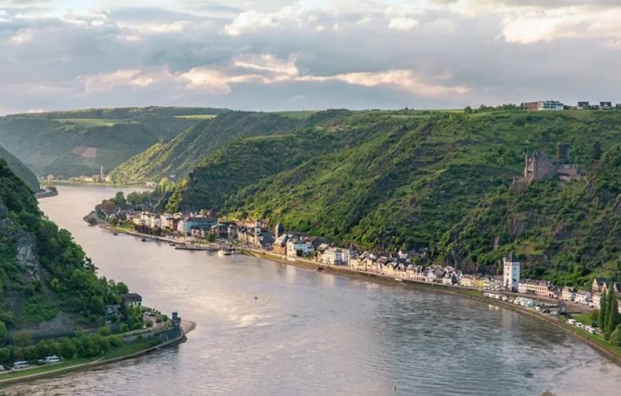 阿姆斯特丹到巴黎7日欧洲游（全包尊享旅游）